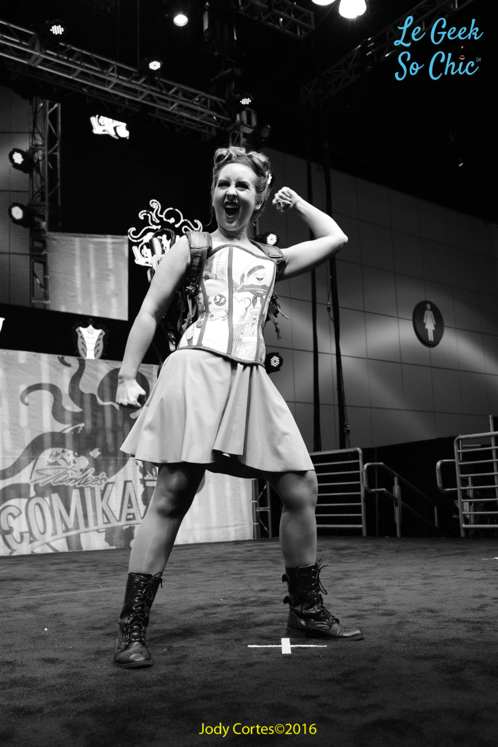 Size 22" I Ain't Afraid of No Sheets Overbust Corset