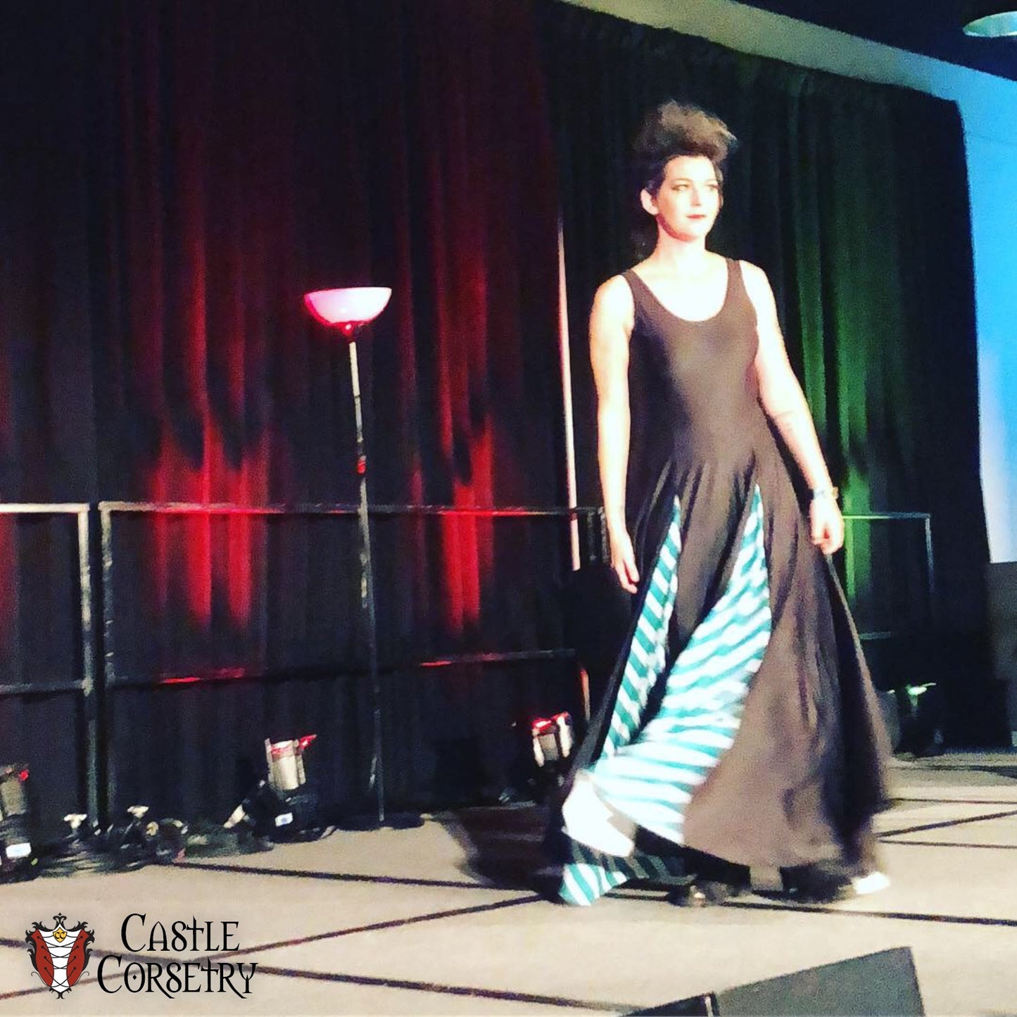 Basic Witch Maxi Dress