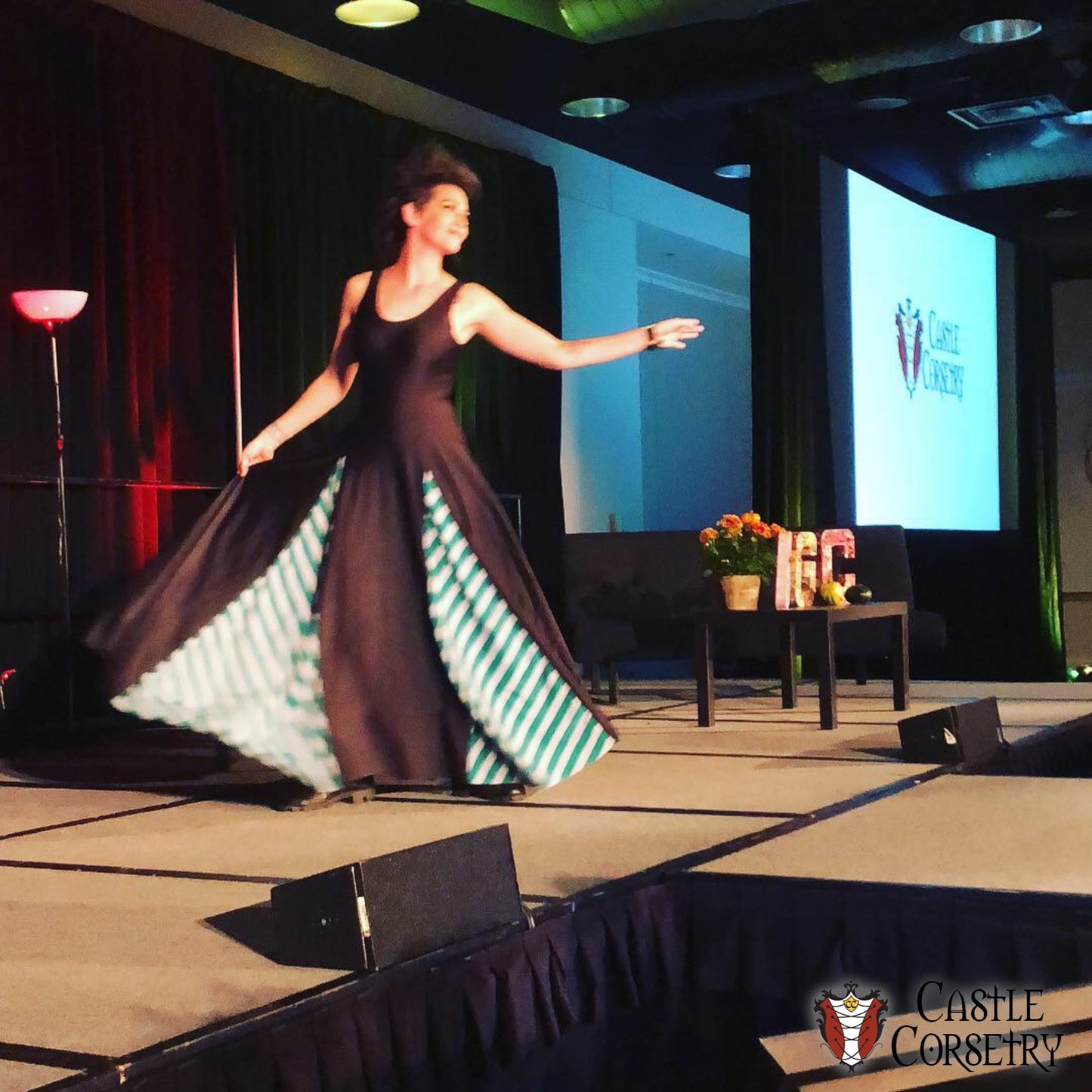 Basic Witch Maxi Dress